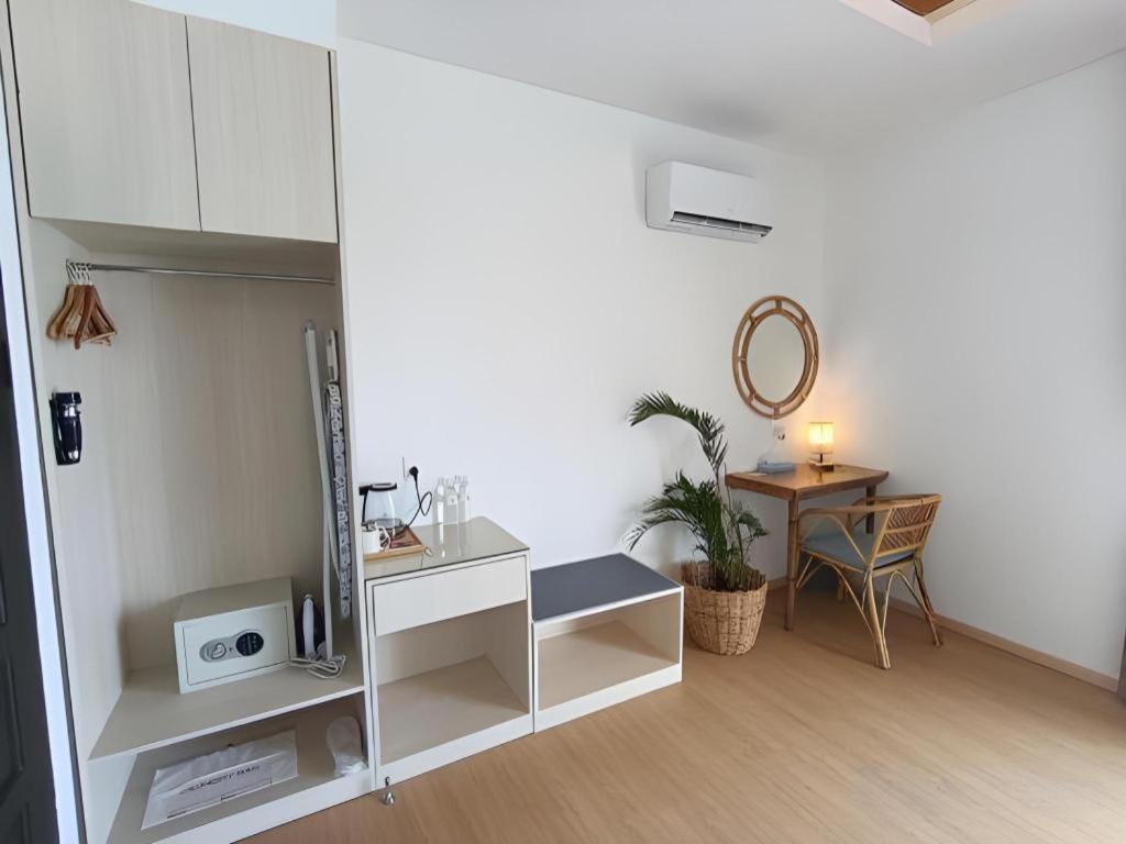 Sand Bay Resort סמפורנה מראה חיצוני תמונה