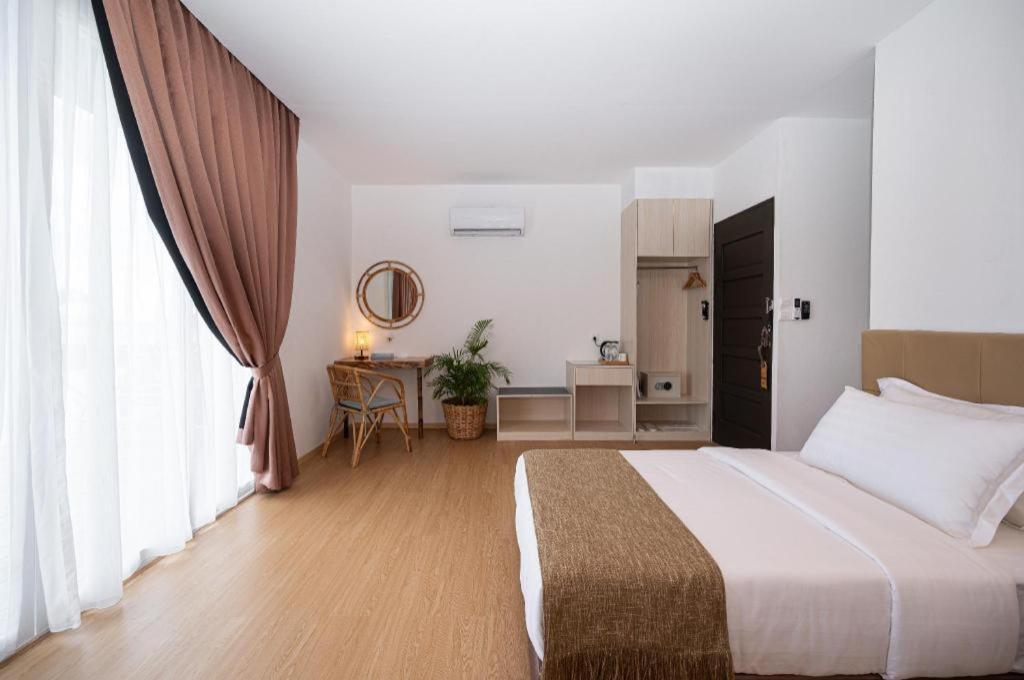 Sand Bay Resort סמפורנה מראה חיצוני תמונה